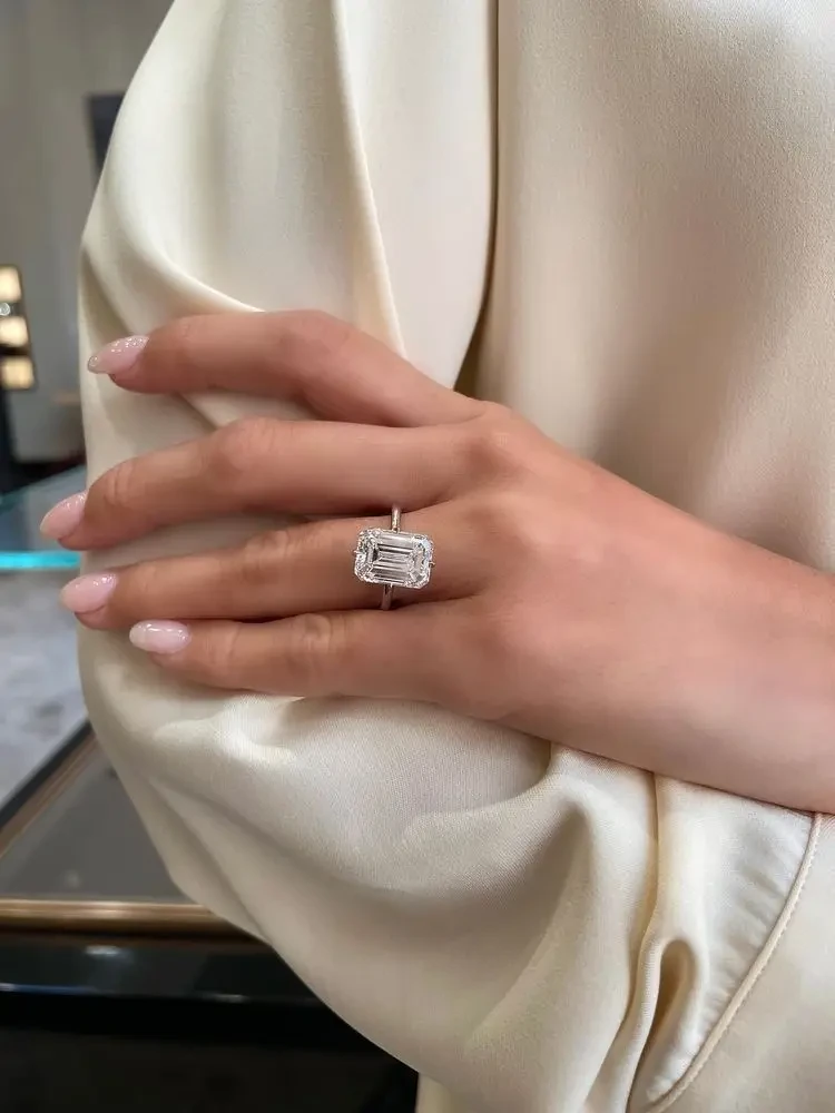 Madison Beer Just Made the Case for an Elongated Cushion Cut Image