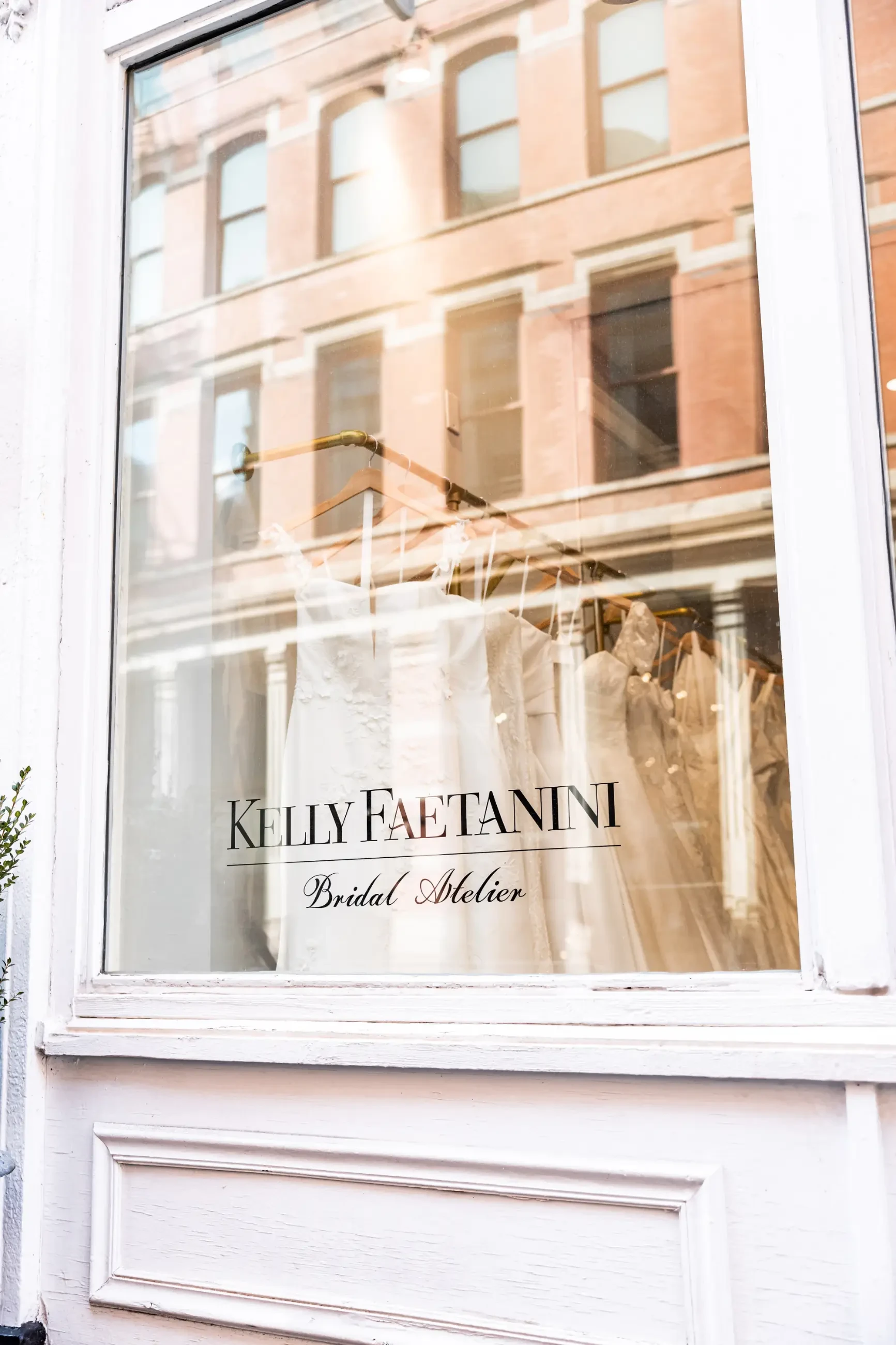 Micro Weddings: How to Make a Big Style Impact Image