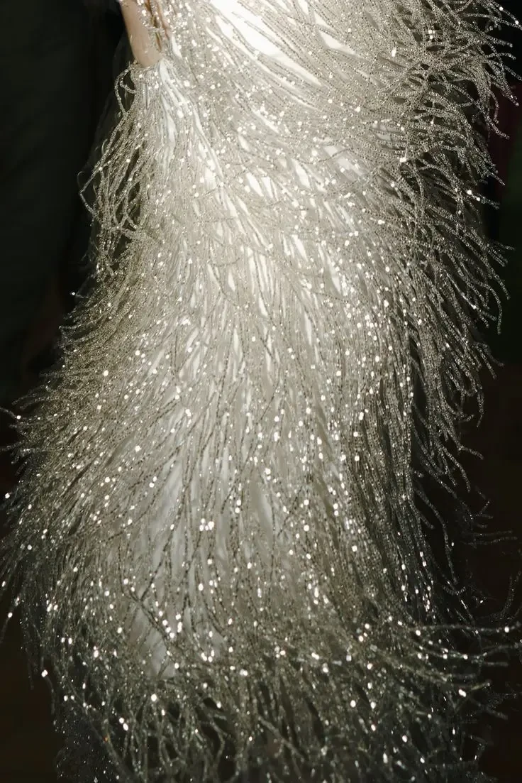 A Real Wedding Dress Just Stole the VMAs Red Carpet Image