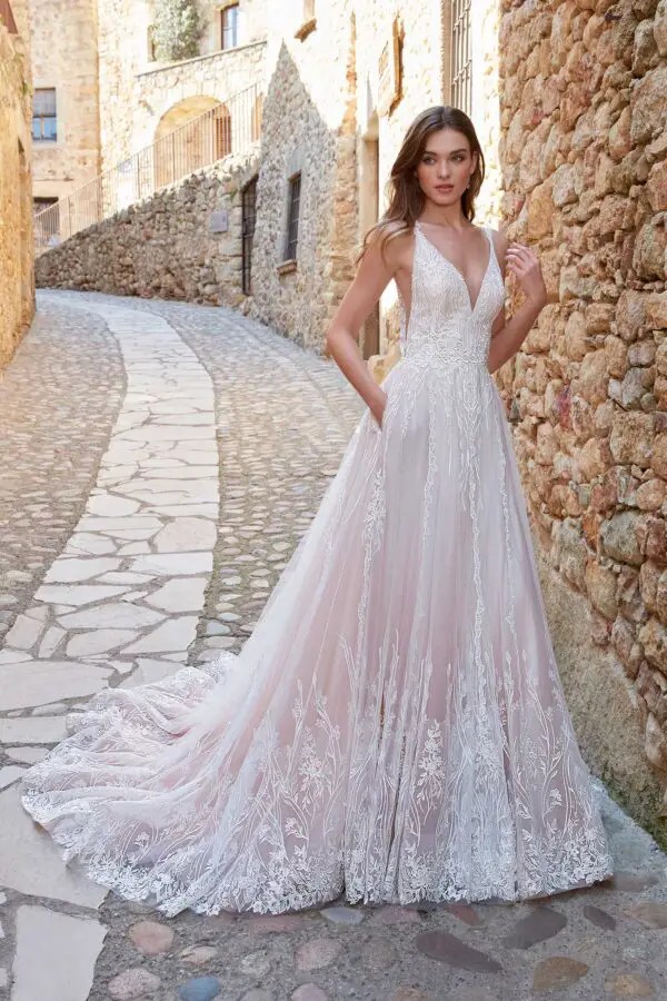 REIGN ​| Kelly Faetanini Redux Collection
