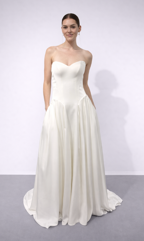 PAIGE - LIV255 front image