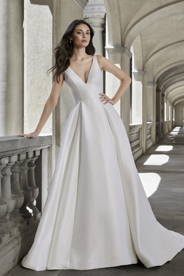Kelly Faetanini Sherelle #0 default picture