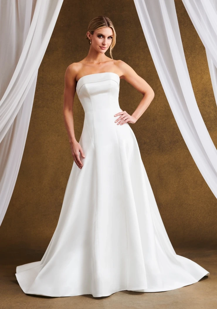 Kelly Faetanini Celestia-SS #0 default picture