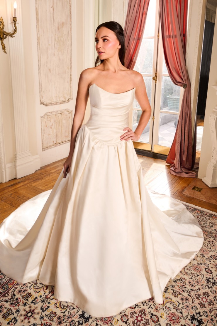 Kelly Faetanini Bianca #0 default picture