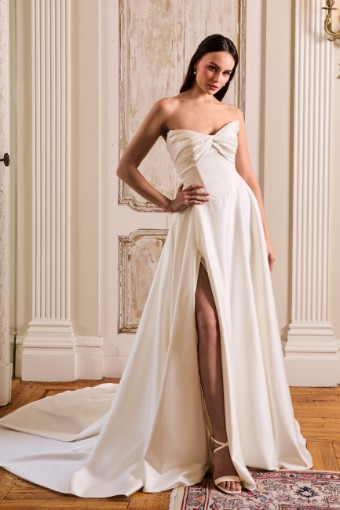 Kelly Faetanini Viviana $0 default thumbnail