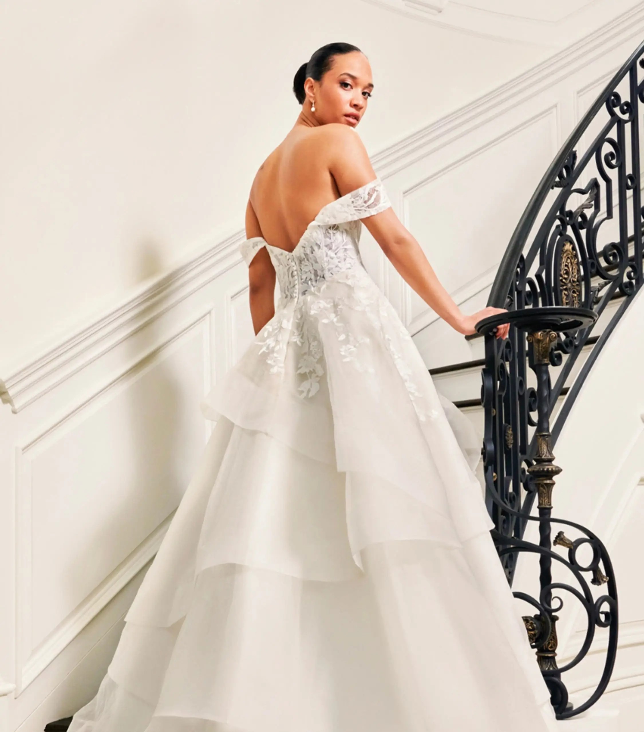 Kelly Faetanini Wedding Dresses