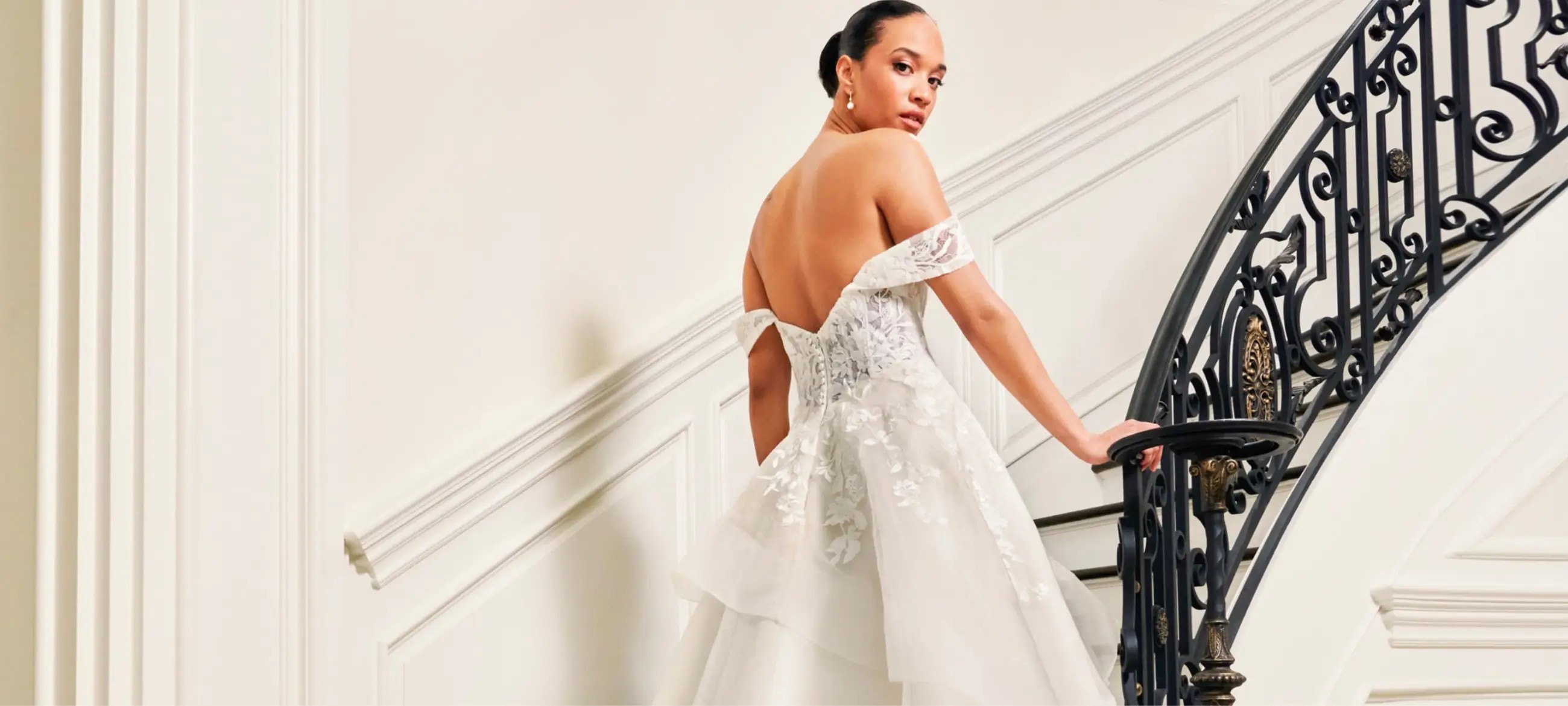 Kelly Faetanini Wedding Dresses